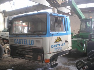 Gabbero | CABINA AUTOCARRO BEDFORD 