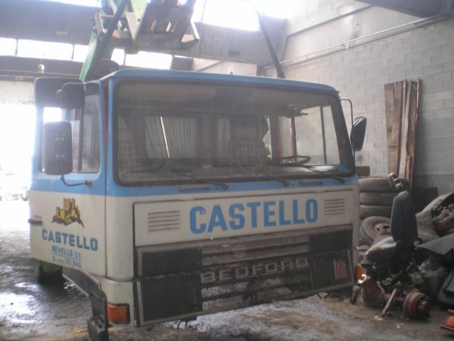 Gabbero | CABINA AUTOCARRO BEDFORD 